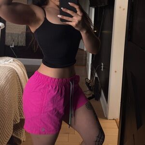 Vineyard Vines shorts